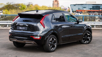 kia-e-niro-slider-5