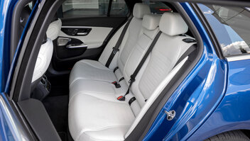 mercedes-benz-c-klasse-estate-slider-4