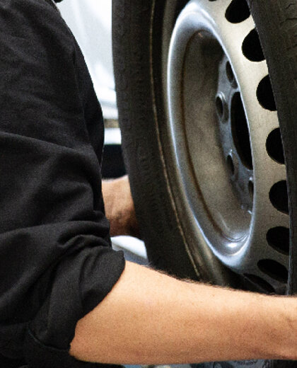 mercedes-benz-services-banden-wisselen-hero-mobiel