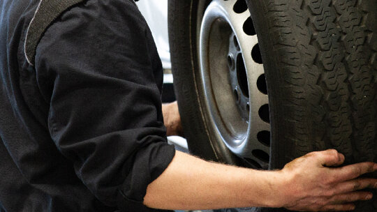 mercedes-benz-services-banden-wisselen-hero-mobiel