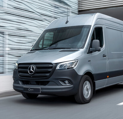 mercedes-benz-sprinter-gesloten-bestelwagen-hero-mobiel