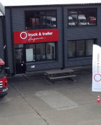 truck-trailer-heerde-hero-mobile