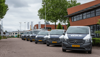 wkz-ontvangt-26-duurzame-mercedes-bedrijfswagens-media-4